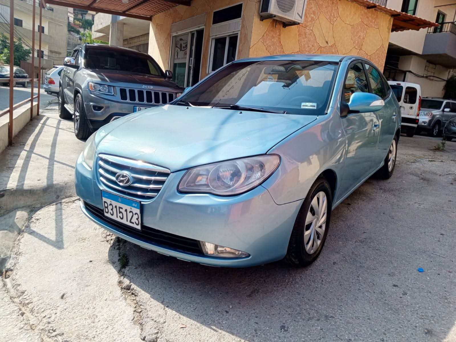 هيونداي Elantra 2011